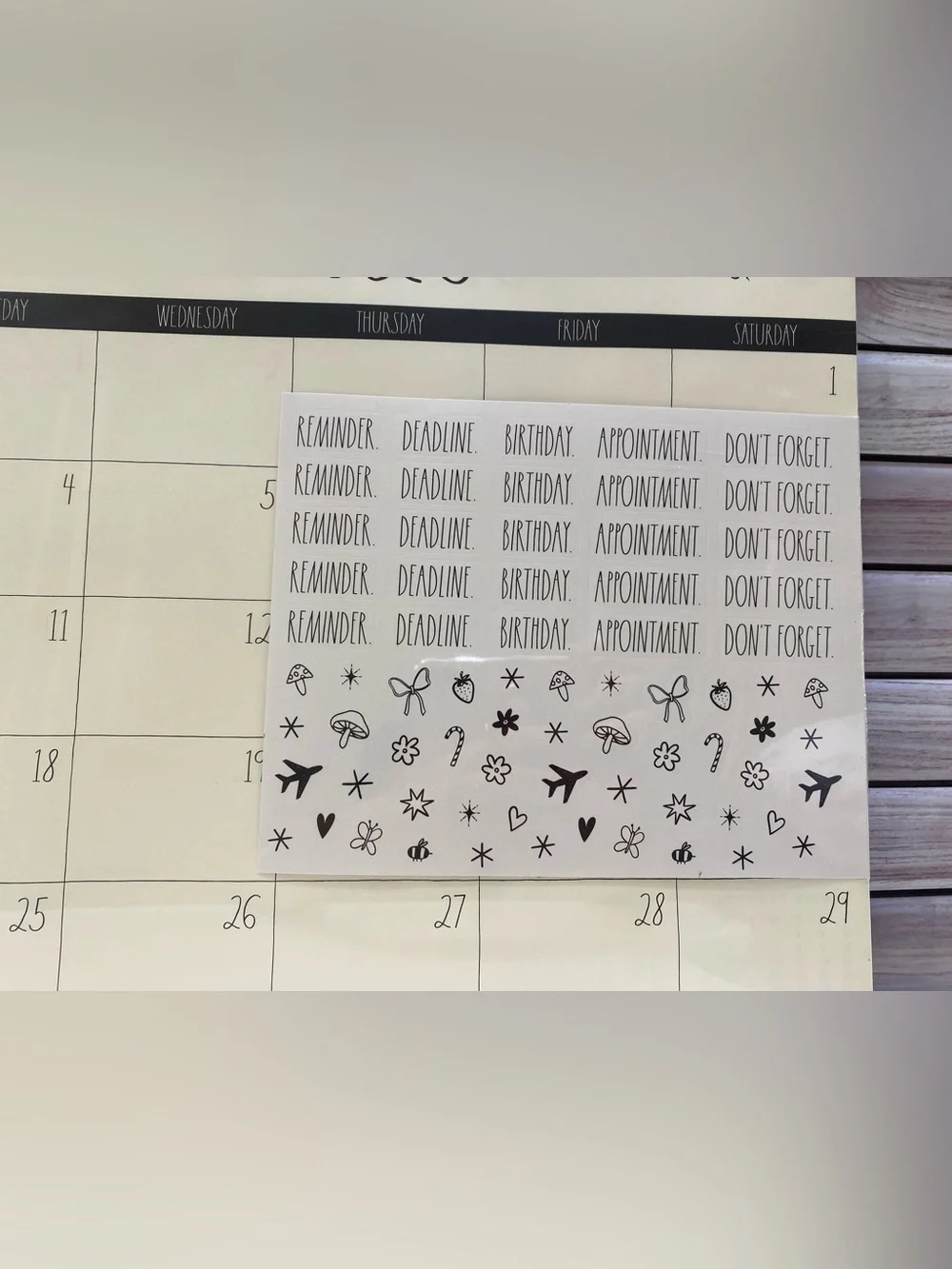 Rae Dunn ❤️2027 17-Month Desk Blotter Calendar/Planner “Bee”  New